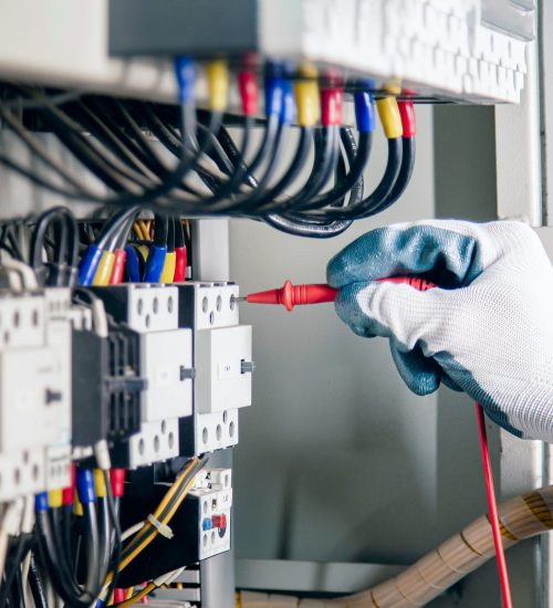 Ainarq | Servicios Instalaciones Eléctricas